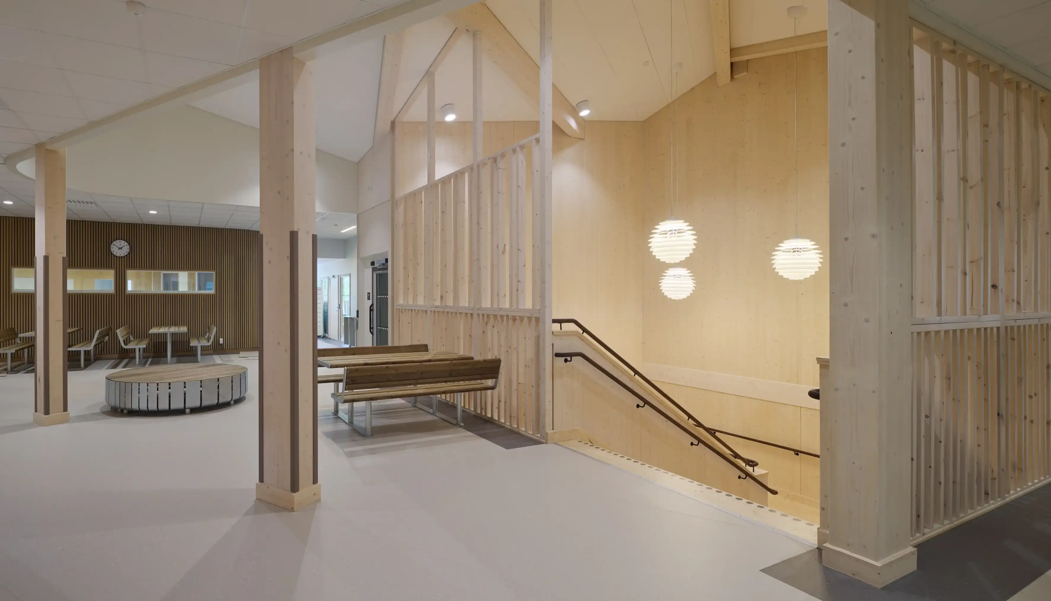 Öppet torg vid trapphus Hammarlundens högstadium
