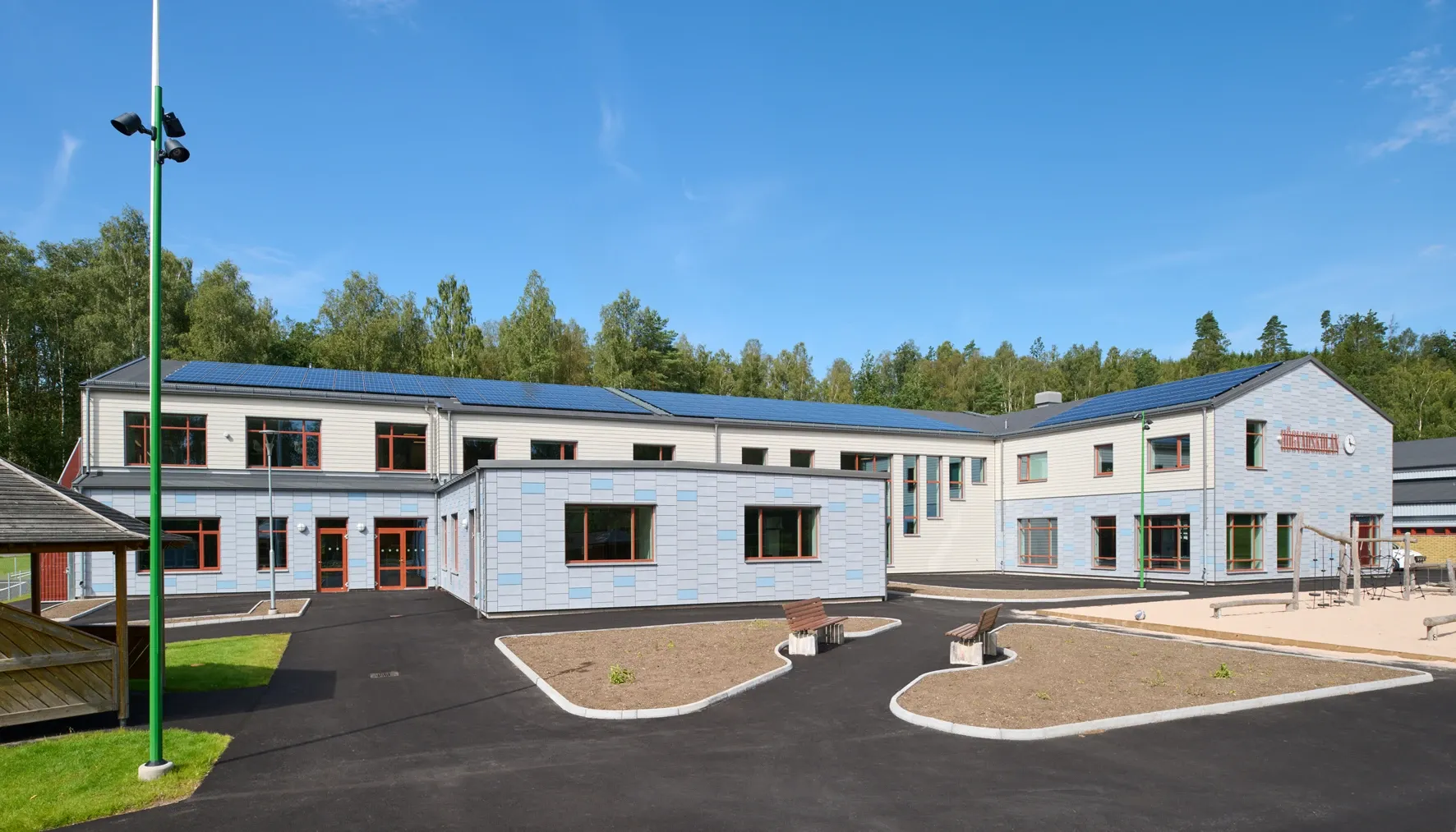 Högvadskolan i Svenljunga kommun
