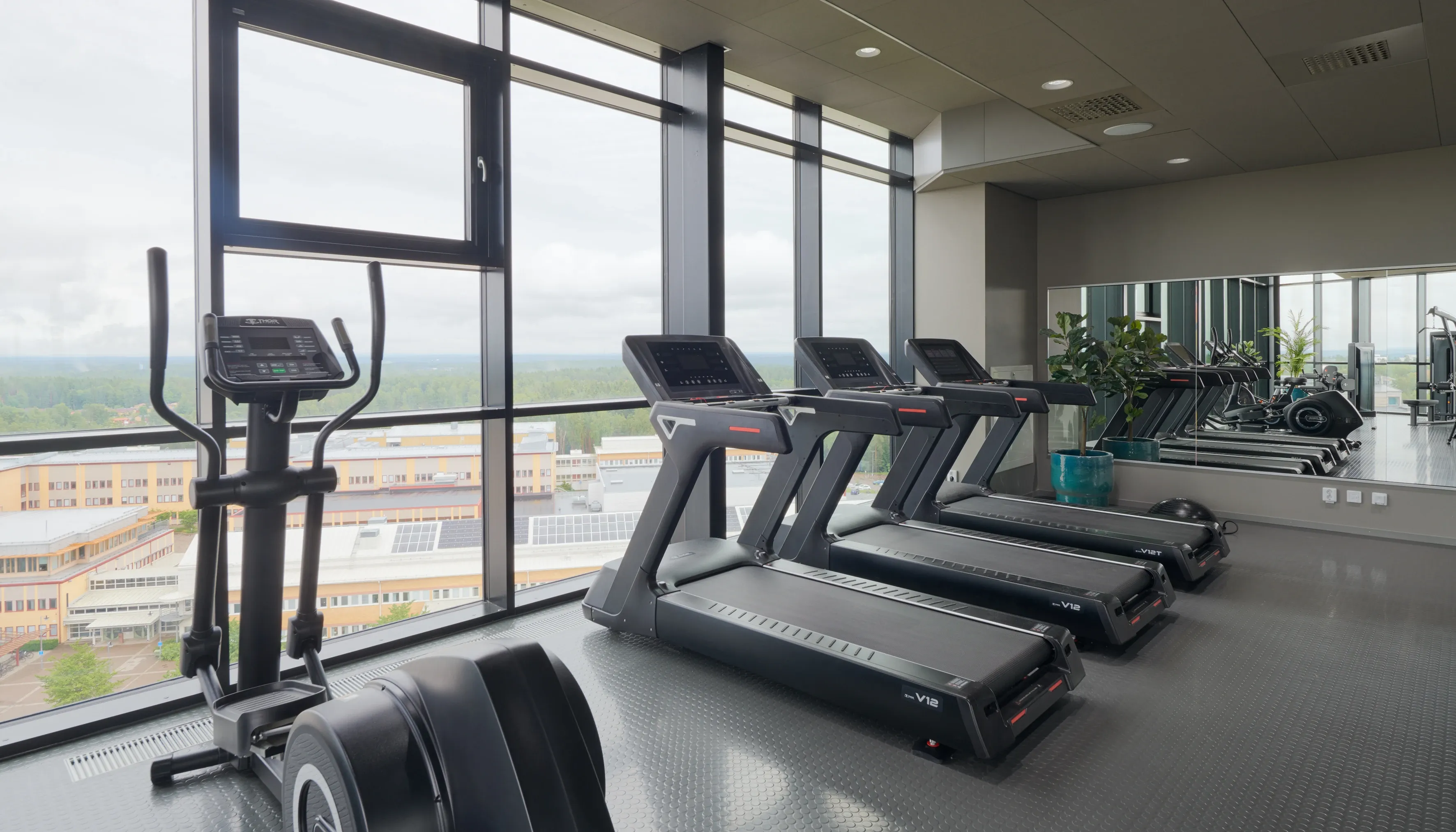 Gym Lecab Plaza